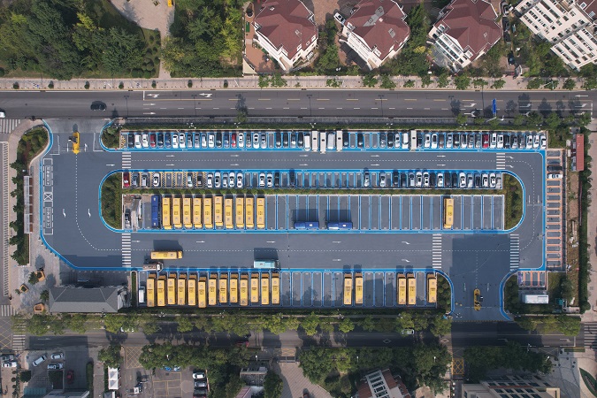 清遠(yuǎn)路停車場.jpg 清遠(yuǎn)路停車場.jpg